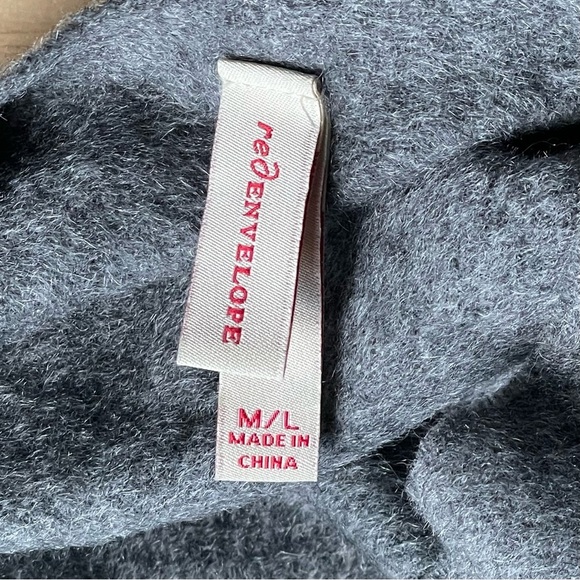 New! Red Envelope 100% cashmere Poncho dark gray nwot 47128 - Picture 3 of 16